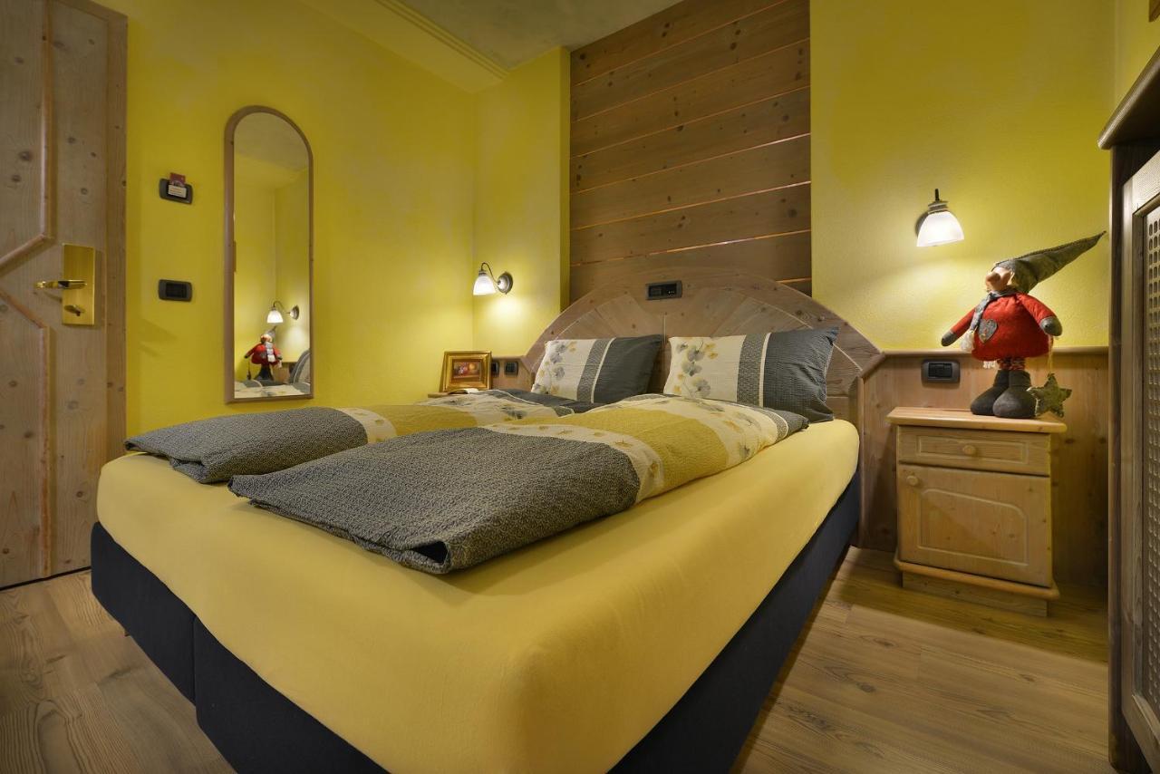 Hotel Piccolo Mondo Livigno Exterior foto